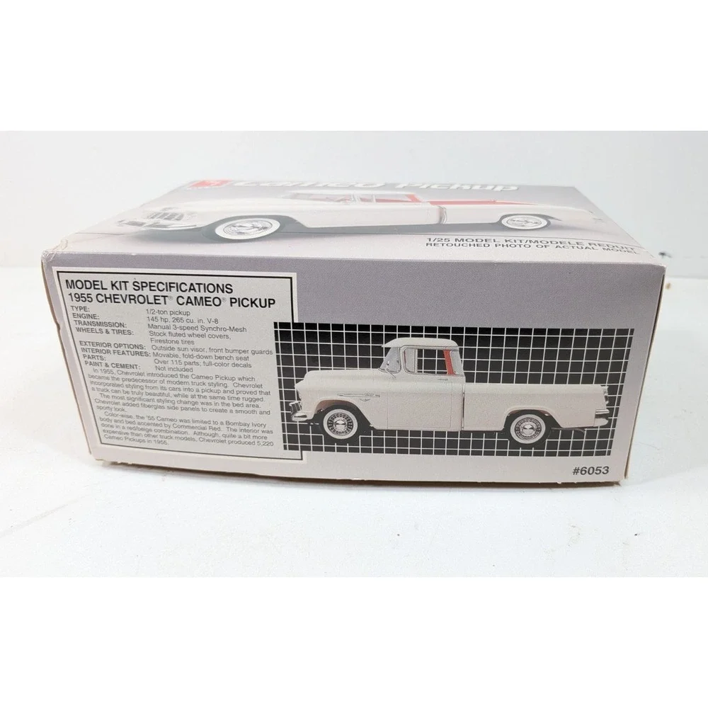 1955 Chevrolet Cameo Pickup 1/25 AMT ERTL Model Kit NEW Unbuild some Box Wear